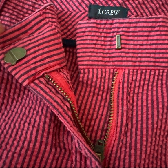 J. CREW Women’s Size 0 Dark Pink and Navy Stripe Seersucker Shorts 100% Cotton - Picture 8 of 9